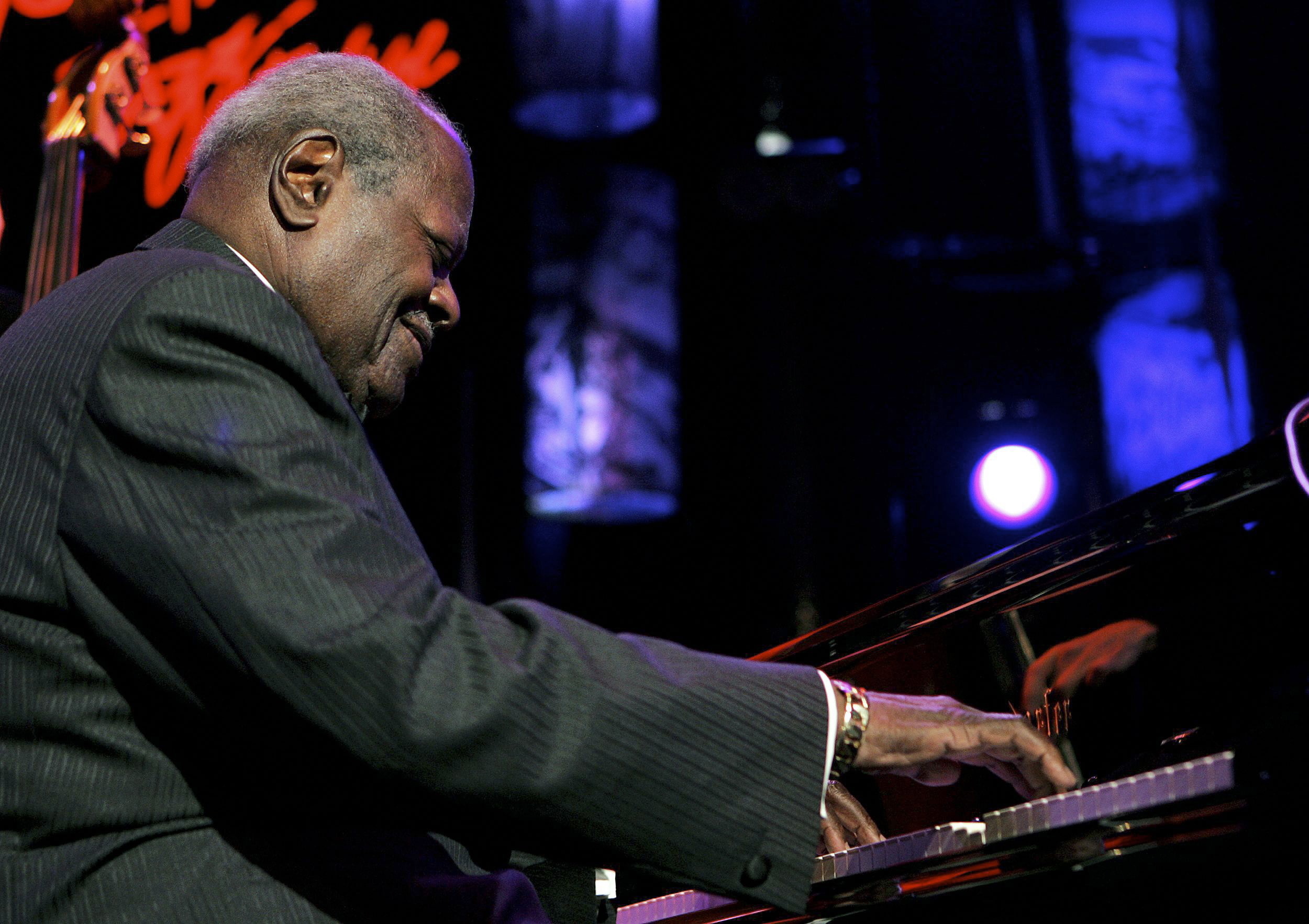 Oscar Peterson: biography